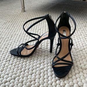 Schutz alligator black cross front sandals. 4in heel